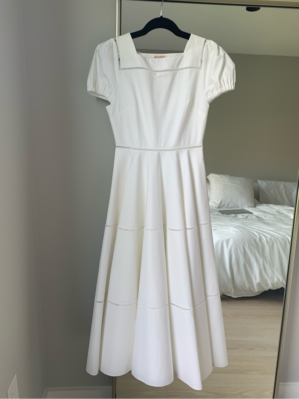 Alaia White Short Sleeve Fit and Flare Maxi Dress 100% Cotton Size 40 IT